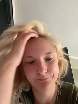 Viviluu Offiziell online show from June 5, 2026, 3:18 pm