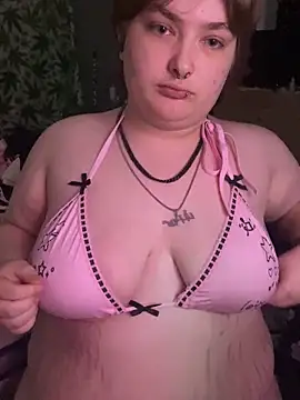 MollyStonez4200 online show from June 3, 2026, 11:43 pm