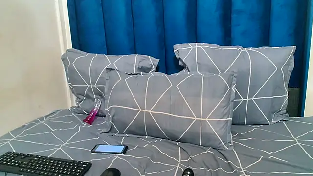Snapshot of Goldenbutchy23 chatting on June 22, 2026, 6:10 am Goldenbutchy23 online show from June 22, 2026, 6:10 am