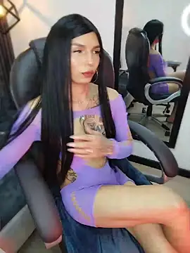 Yessica Doll online show from June 18, 2026, 12:31 pm