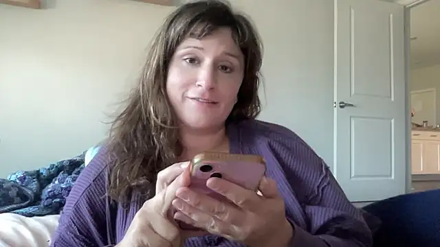 maddiliz online show from October 22, 2025, 3:12 pm