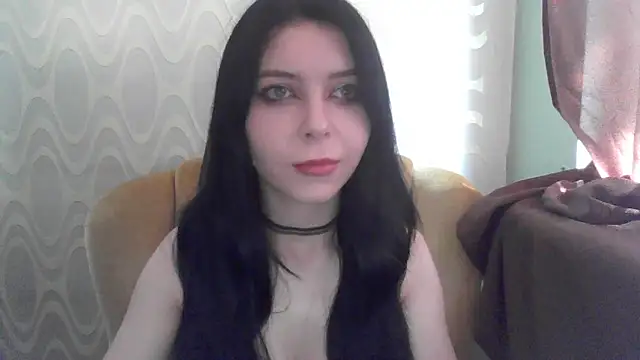 Snapshot of RileyTight chatting on June 19, 2026, 8:29 am RileyTight online show from June 19, 2026, 8:29 am