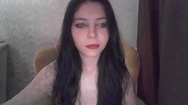 Snapshot of RileyTight chatting on June 25, 2026, 8:19 am RileyTight online show from June 25, 2026, 8:19 am