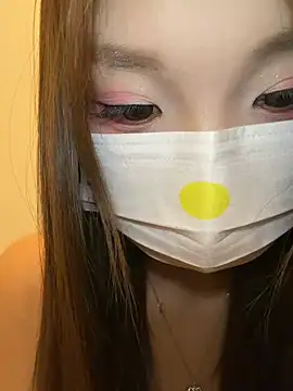 QIQI-QIQI-01 online show from June 26, 2026, 9:57 am