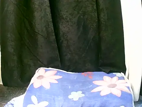 Sweet zuri001 online show from June 27, 2026, 12:44 pm