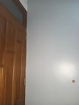 VibinWithVee online show from June 21, 2026, 3:25 pm