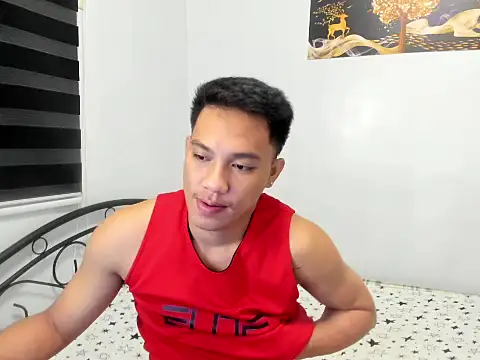 urfucker vinz online show from July 19, 2026, 12:42 pm