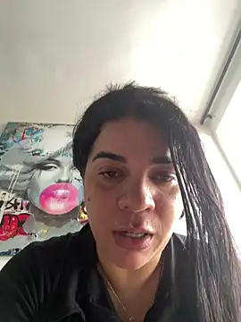 Siri Luxx online show from June 16, 2026, 4:31 pm