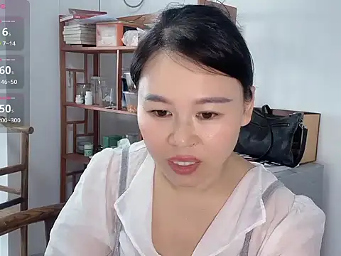 Nana-loveXX online show from June 3, 2026, 10:07 am