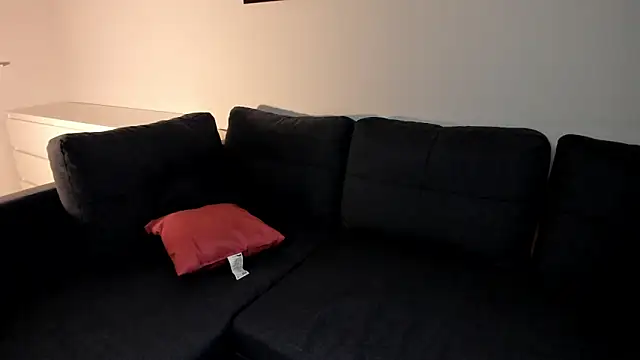 SmilesViktoria online show from June 15, 2026, 12:51 pm
