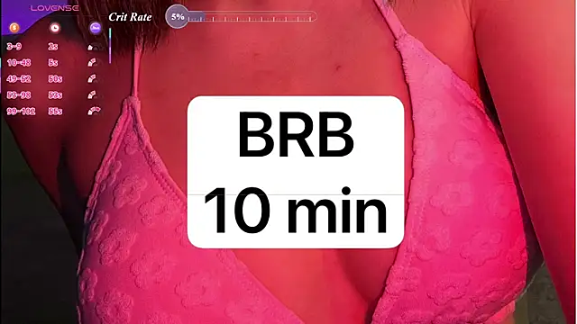 Snapshot of Karolinacreamm chatting on June 27, 2026, 12:22 pm Karolinacreamm online show from June 27, 2026, 12:22 pm
