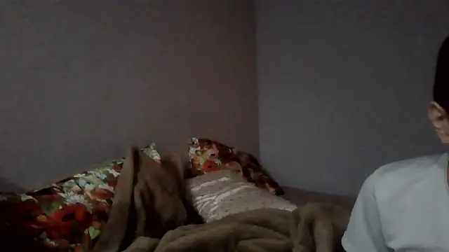 Snapshot of perfect_us696 chatting on June 6, 2026, 4:28 am perfect us696 online show from June 6, 2026, 4:28 am