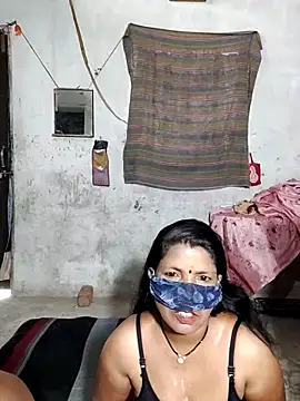 Snapshot of saritabhabixxx chatting on June 16, 2026, 11:46 am saritabhabixxx online show from June 16, 2026, 11:46 am