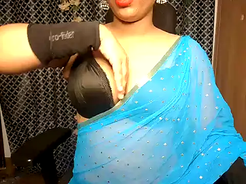 Sexydiya9 online show from July 22, 2026, 10:51 am