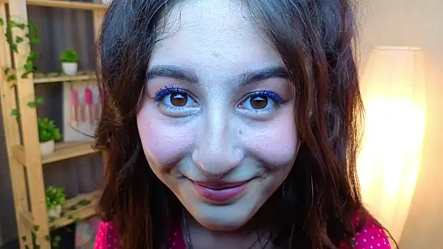 JasminKitany online show from June 12, 2026, 7:46 pm