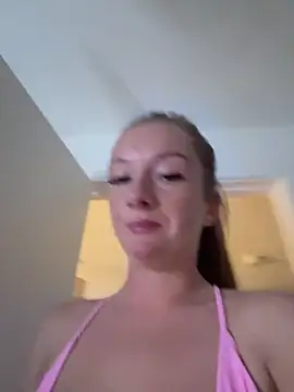 Sofiaswrldxo online show from June 18, 2026, 9:08 pm