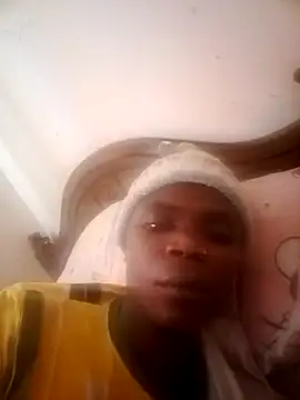 Snapshot of sweetannnie chatting on June 23, 2026, 6:44 am sweetannnie online show from June 23, 2026, 6:44 am