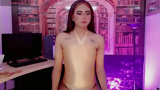 Snapshot of Kimberly_Lopez chatting on June 18, 2026, 3:18 am Kimberly Lopez online show from June 18, 2026, 3:18 am