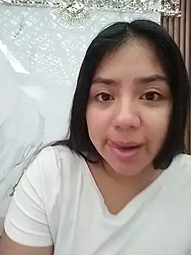 Snapshot of Amber_Herrera chatting on June 10, 2026, 12:15 pm Amber Herrera online show from June 10, 2026, 12:15 pm