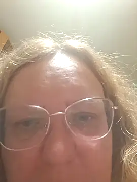 SonyaMarmeladx online show from June 6, 2026, 7:29 pm