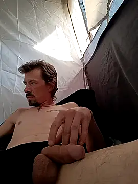 Mstrdstrctn7 online show from March 17, 2025, 10:49 pm