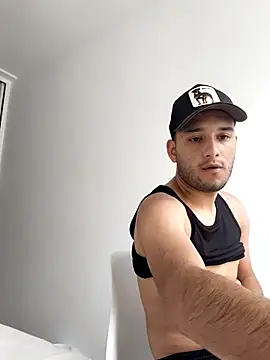 Thiago Stone1 online show from June 26, 2026, 9:19 pm