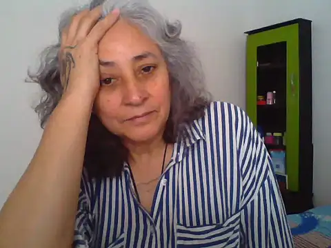 Snapshot of cersey_ chatting on June 9, 2026, 4:51 pm cersey online show from June 9, 2026, 4:51 pm