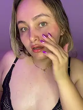 Rositafresitaa online show from June 13, 2026, 2:20 am
