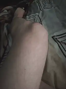 Snapshot of Anndy-Rose chatting on July 14, 2026, 10:43 am Anndy-Rose online show from July 14, 2026, 10:43 am