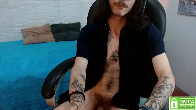 Snapshot of bigcock_robert chatting on July 21, 2026, 8:33 pm bigcock robert online show from July 21, 2026, 8:33 pm