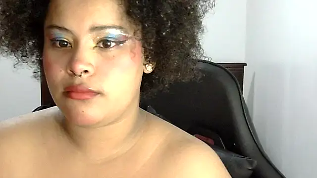 Lolacurly69 online show from July 1, 2026, 12:34 am