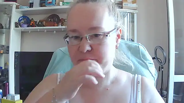 Viola27 online show from July 3, 2026, 7:48 am