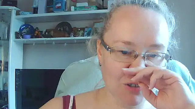 Viola27 online show from July 14, 2026, 11:16 am
