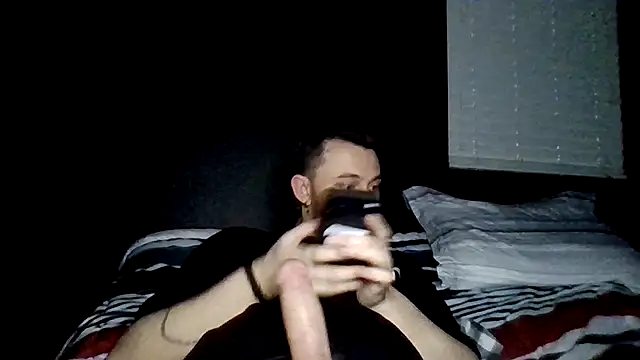 Snapshot of Mikecloudyhawk chatting on June 27, 2026, 12:22 pm Mikecloudyhawk online show from June 27, 2026, 12:22 pm