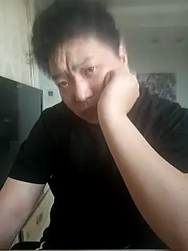 liuyi2026 online show from June 8, 2026, 10:04 am