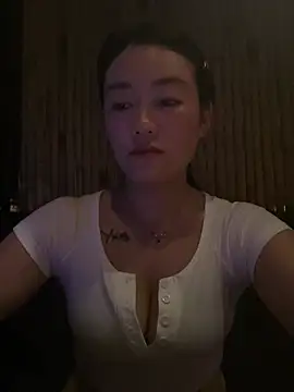 mollymm online show from July 9, 2026, 1:15 pm