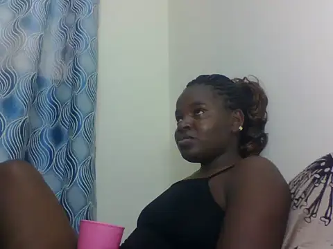 PrettyEve online show from June 17, 2026, 11:23 am
