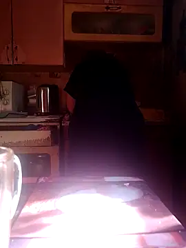 oksana72 online show from September 14, 2025, 6:01 am