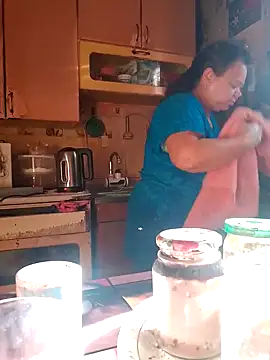 oksana72 online show from September 27, 2025, 5:45 am