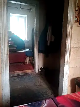 oksana72 online show from September 28, 2025, 6:41 am