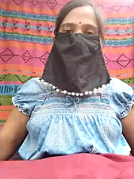 Tanvi-j online show from July 13, 2026, 5:54 am