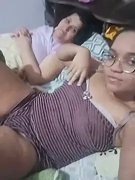 Esquetadinhas online show from July 13, 2026, 11:51 pm