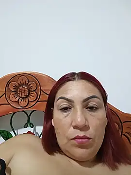 Agata Traviesa online show from July 24, 2026, 1:47 am