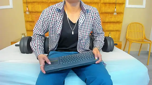 Pixelriott online show from July 25, 2026, 9:12 pm