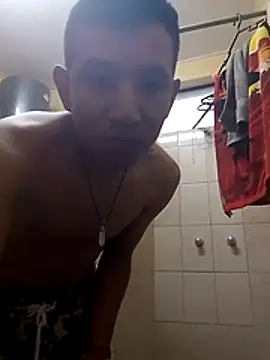 roquita1498 online show from August 4, 2026, 10:56 pm