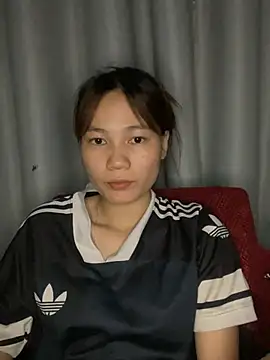 Vyy2000 online show from June 25, 2026, 2:32 pm