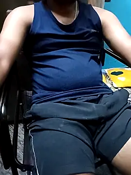 Lawrencedlkk007 online show from March 10, 2025, 11:21 am