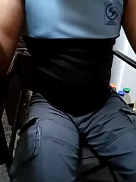 Lawrencedlkk007 online show from February 10, 2026, 11:03 am