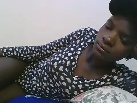 ebonypetite2 online show from June 30, 2026, 3:29 am