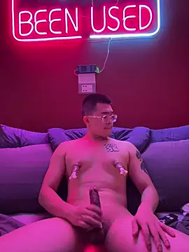 iamtobias online show from June 29, 2026, 12:49 pm
